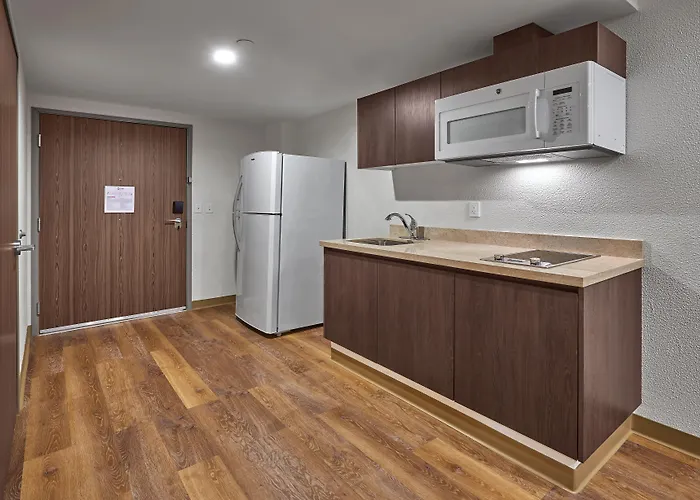 Extended Suites Queretaro Juriquilla