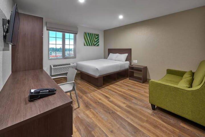 Extended Juriquilla 3*